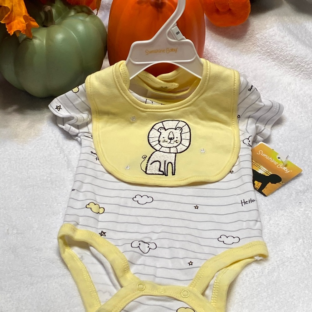 New onesie 6 months